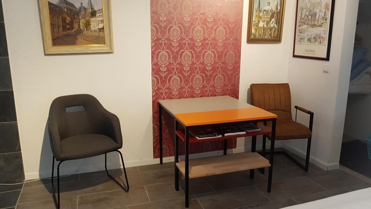 Ferienunterkunft Vulkaneifel - Baltes-Haus Brockscheid Extérieur photo