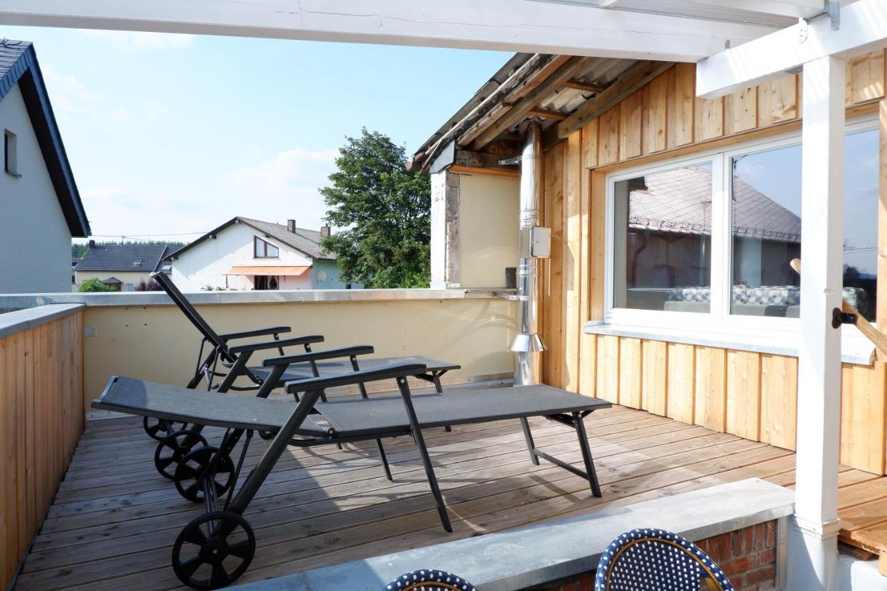 Ferienunterkunft Vulkaneifel - Baltes-Haus Brockscheid Extérieur photo